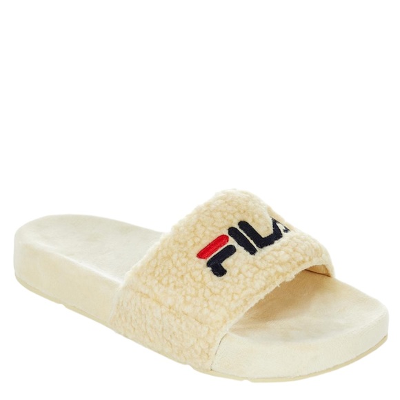 Fila Women’s Fuzzy Sport Slide NWT - Picture 9 of 9